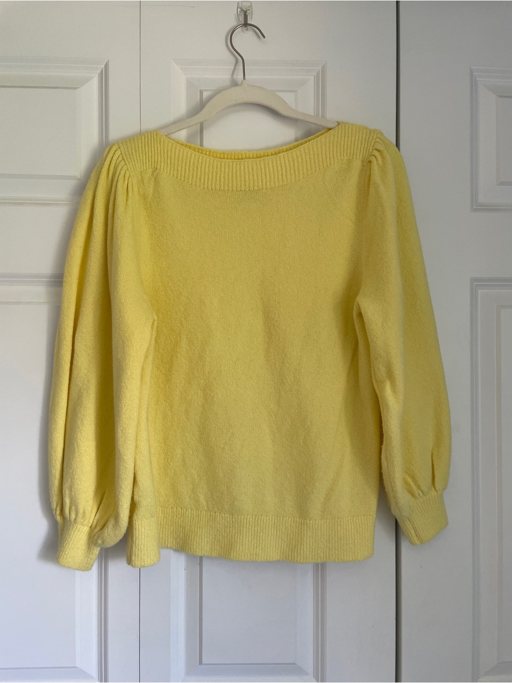 LOFT Butter Yellow Puff Sleeve Sweater